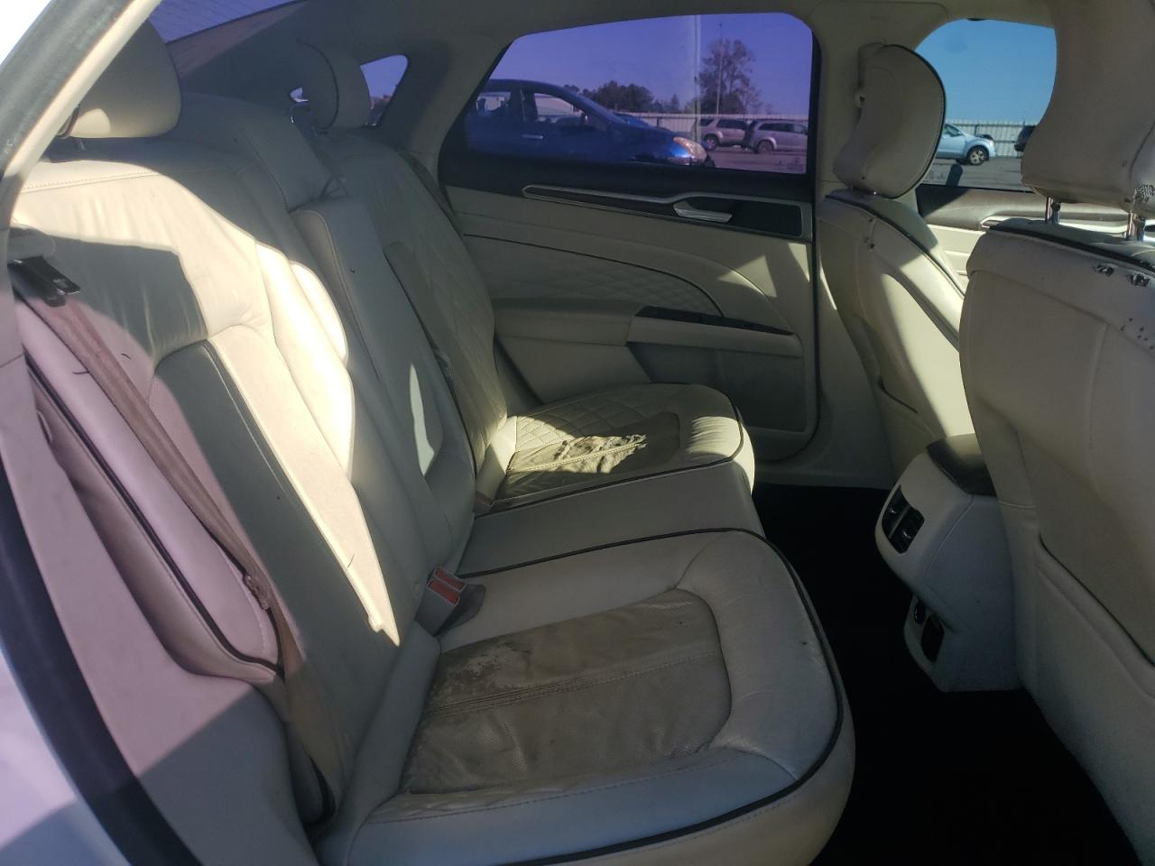 2018 Ford Fusion Titanium/Platinum VIN: 3FA6P0K95JR251377 Lot: 82714555