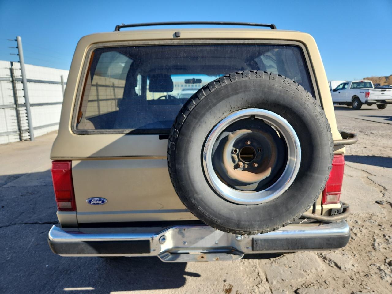 1989 Ford Bronco Ii VIN: 1FMCU14T7KUC41590 Lot: 90844725