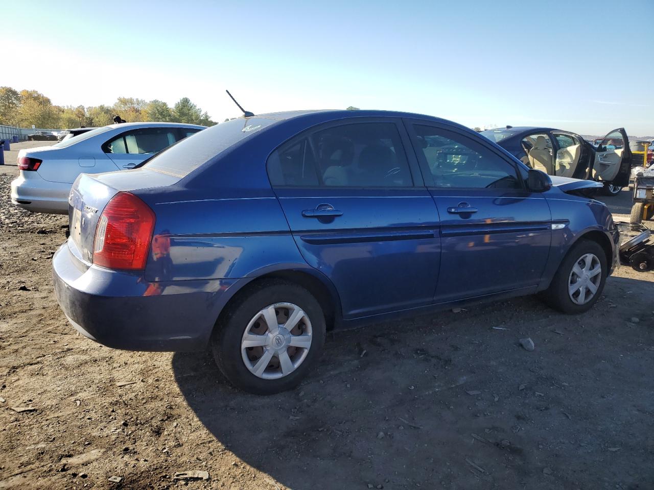 2007 Hyundai Accent Gls VIN: KMHCN46C97U087015 Lot: 90054475