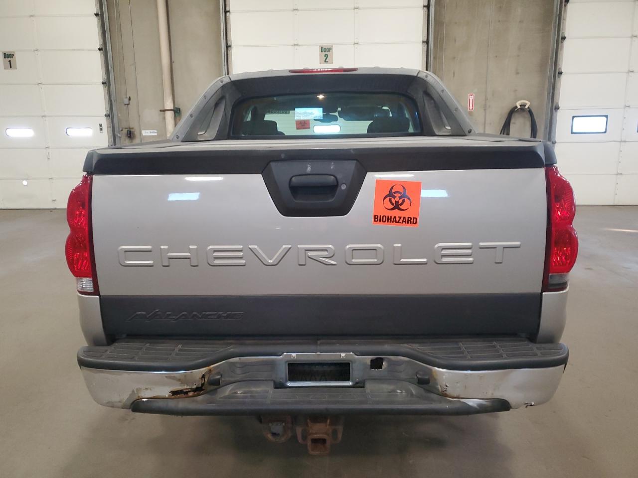 2004 Chevrolet Avalanche K1500 VIN: 3GNEK12T84G247644 Lot: 86168665