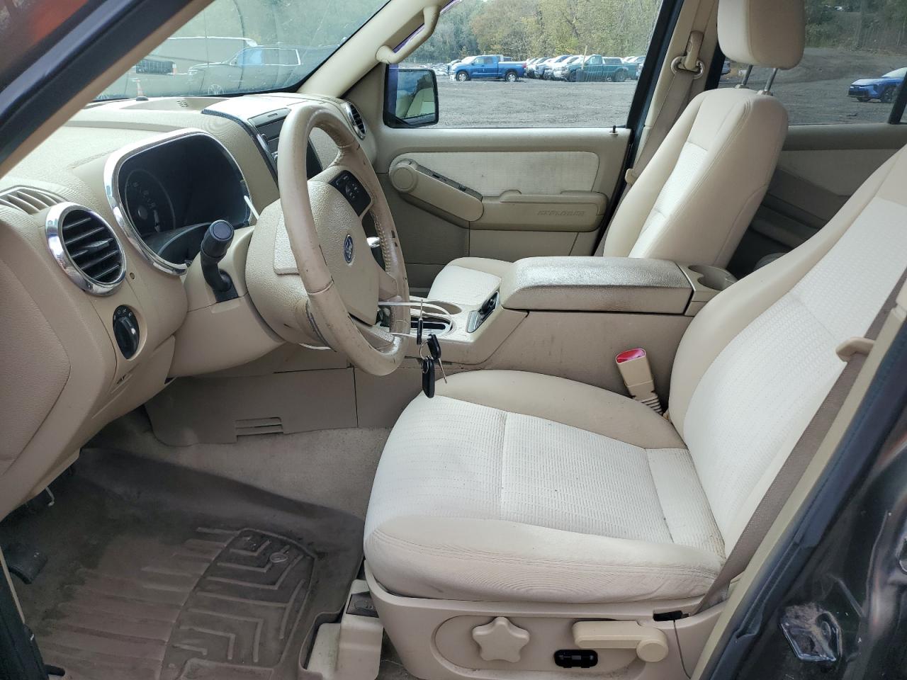 2008 Ford Explorer Xlt VIN: 1FMEU73858UA96969 Lot: 86531625