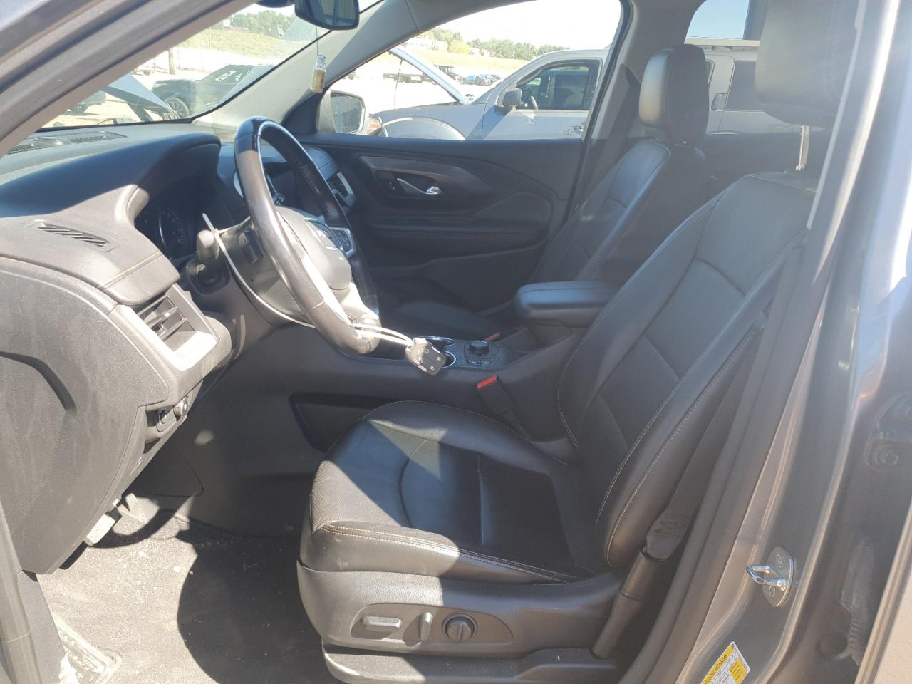 2020 GMC Terrain Slt VIN: 3GKALVEV3LL130525 Lot: 84902255