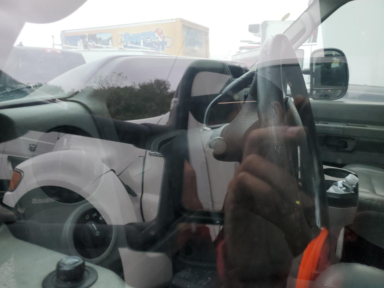 2019 Ford Econoline Cutaway E- VIN: 1FDWE3FS6KDC20773 Lot: 84579865