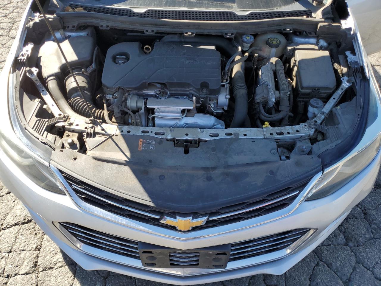 2018 Chevrolet Cruze Premier VIN: 3G1BF6SM3JS615011 Lot: 86972635