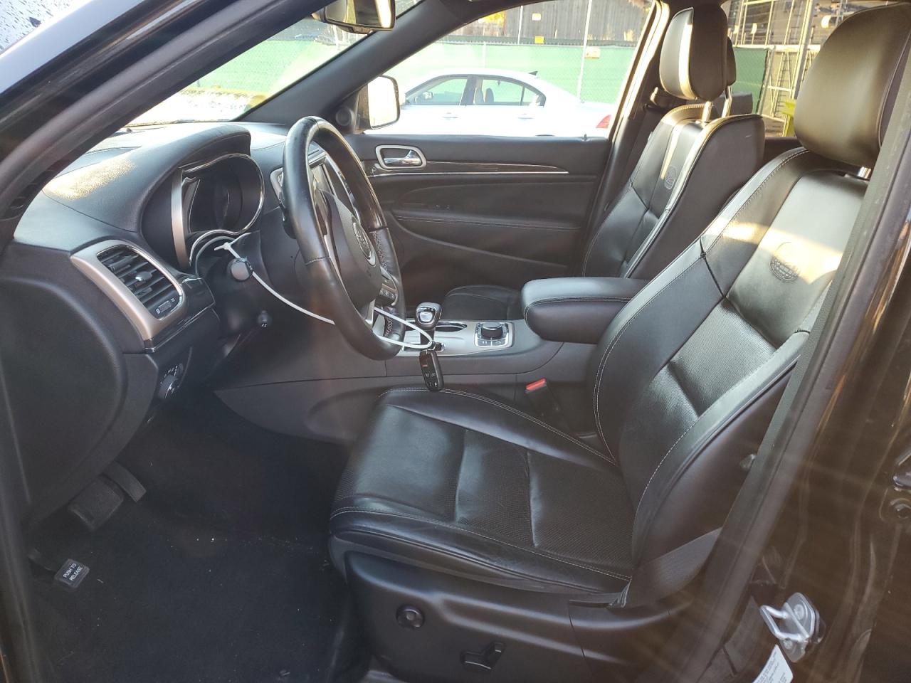 2015 Jeep Grand Cherokee Overland VIN: 1C4RJFCG9FC732568 Lot: 90505595