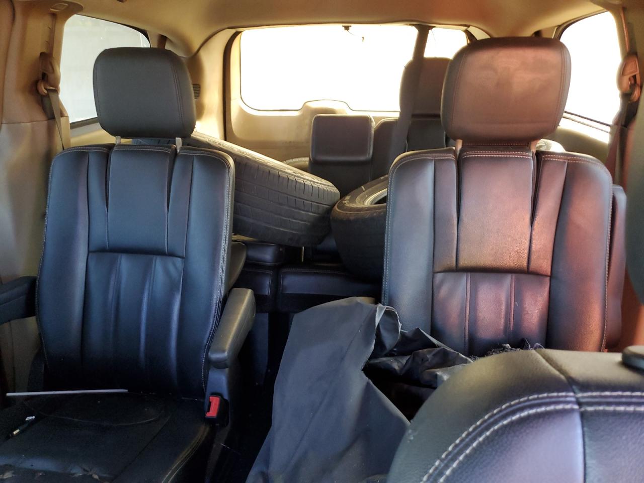 2014 Chrysler Town & Country Touring VIN: 2C4RC1BG2ER446940 Lot: 89815825