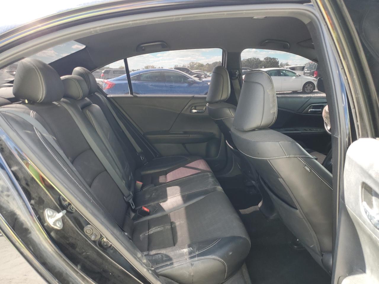 2016 Honda Accord Sport VIN: 1HGCR2F53GA038880 Lot: 82287995