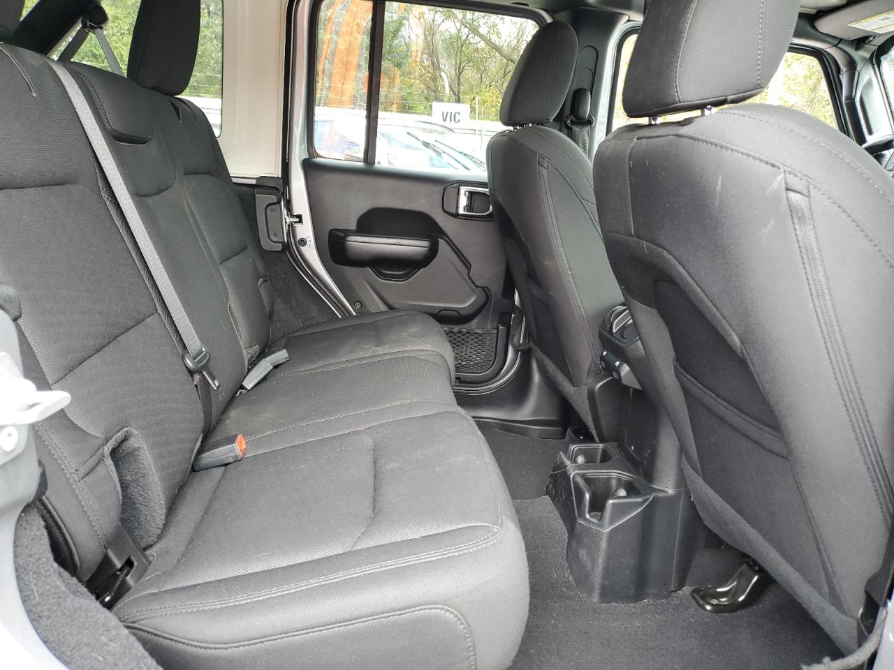 2019 Jeep Wrangler Unlimited S VIN: 1C4HJXDN1KW682109 Lot: 85285535
