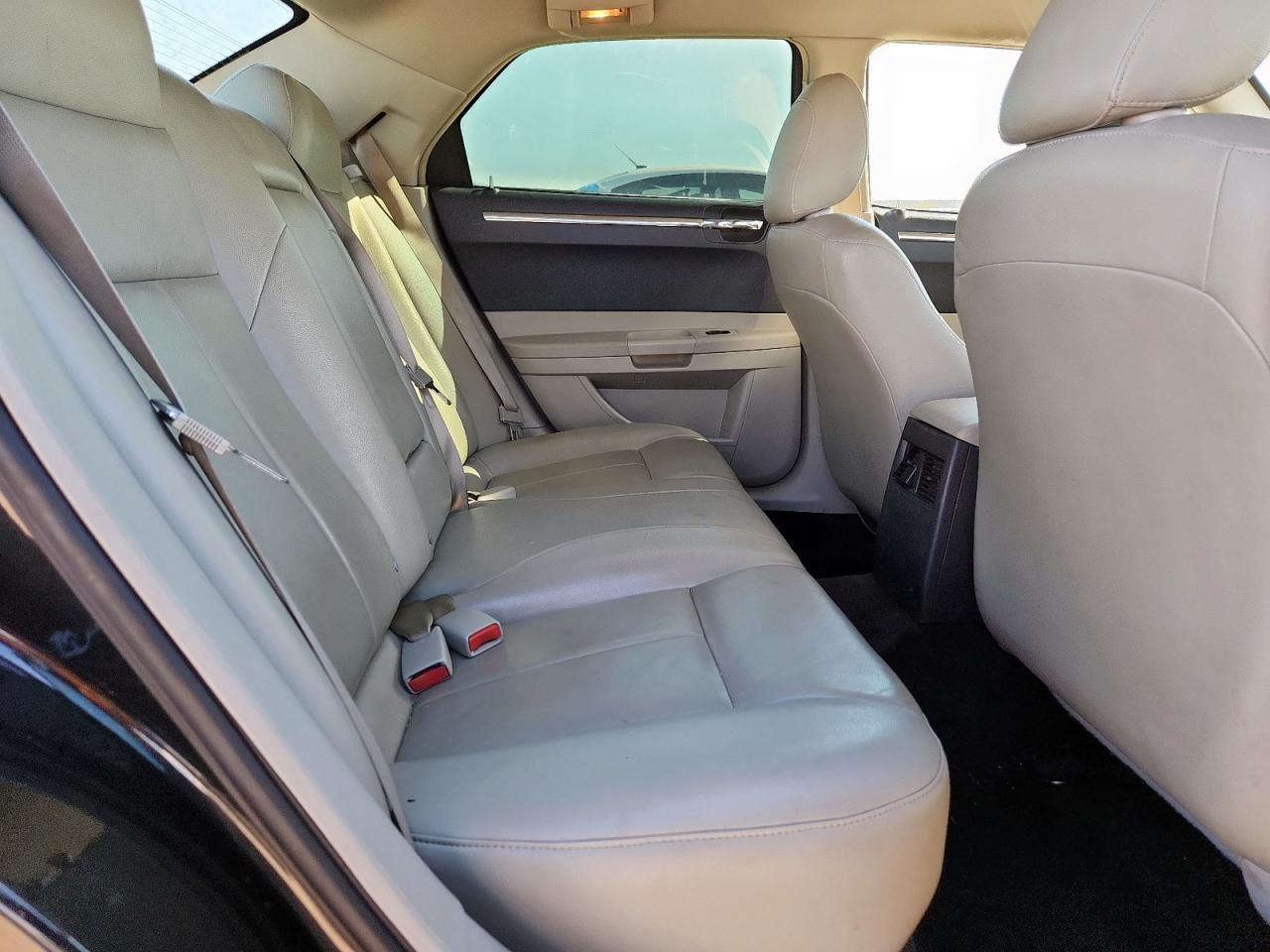 2006 Chrysler 300C VIN: 2C3KA63H86H289485 Lot: 89620165