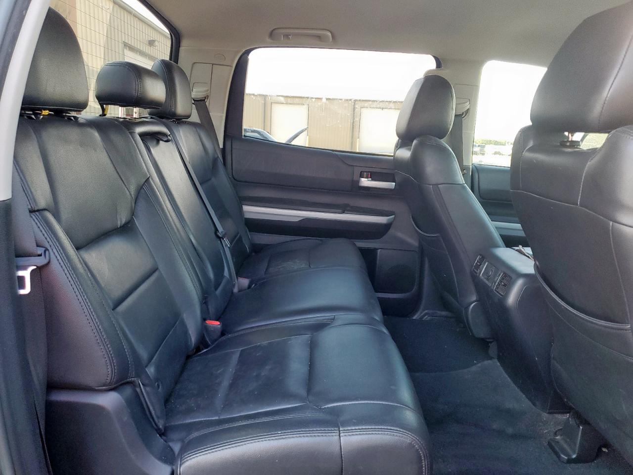 2019 Toyota Tundra Crewmax Sr5 VIN: 5TFEY5F14KX252436 Lot: 84907685