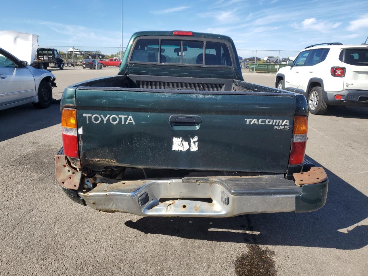 2000 Toyota Tacoma Xtracab VIN: 4TAVL52N1YZ642510 Lot: 82583305