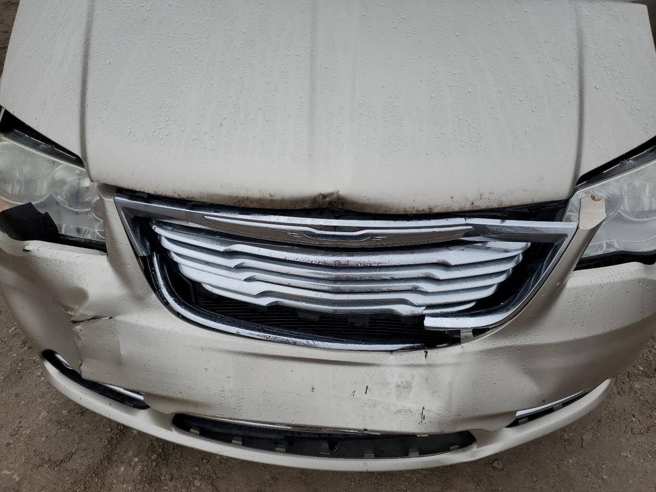 2013 Chrysler Town & Country Touring L VIN: 2C4RC1CG3DR781640 Lot: 82321705