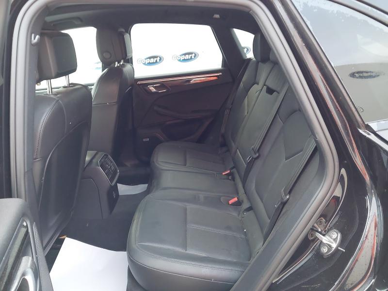 2022 PORSCHE MACAN 5DR PDK