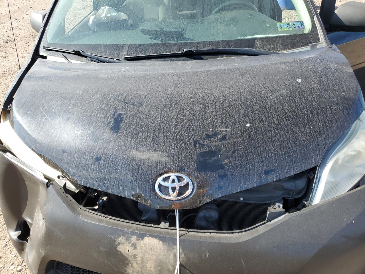 2012 Toyota Sienna VIN: 5TDZK3DC9CS275794 Lot: 82216295