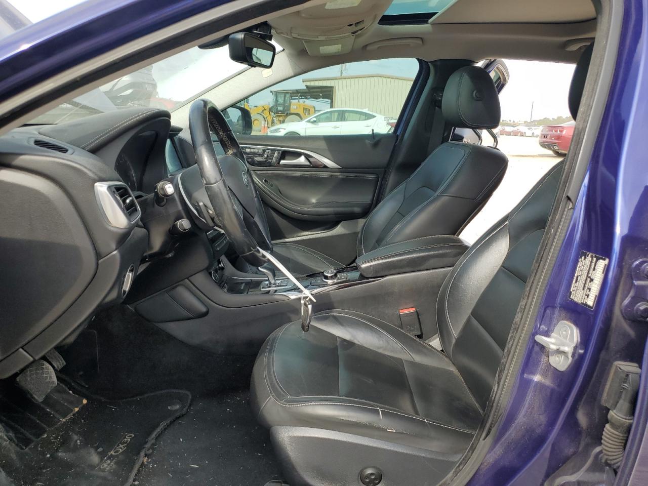 QX30 QX30
