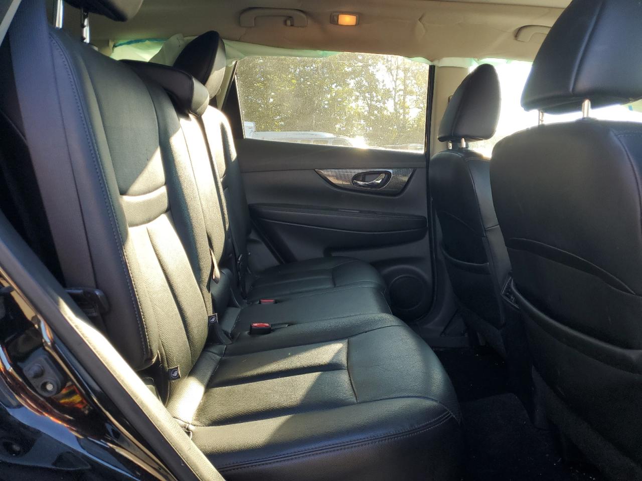 2016 Nissan Rogue S VIN: 5N1AT2MV5GC911359 Lot: 81947015