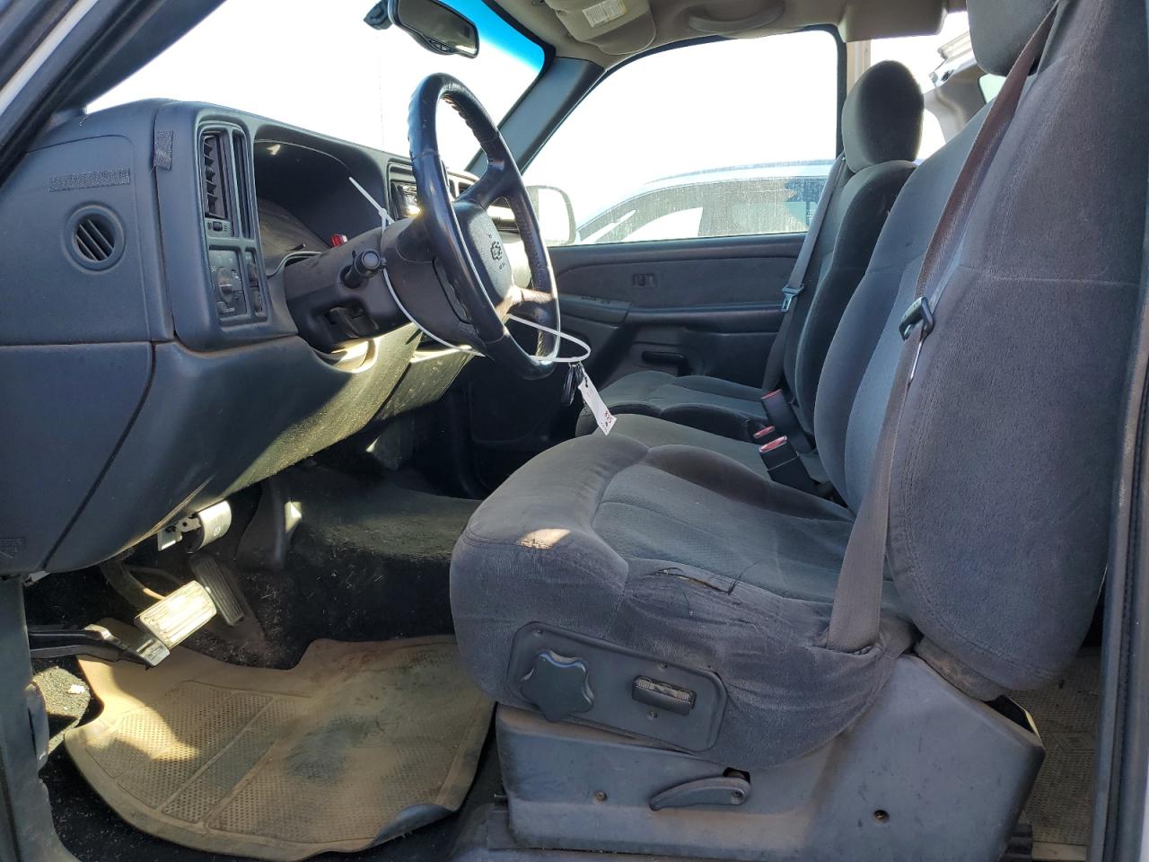 2002 Chevrolet Silverado C1500 VIN: 2GCEC19V321284071 Lot: 85384535