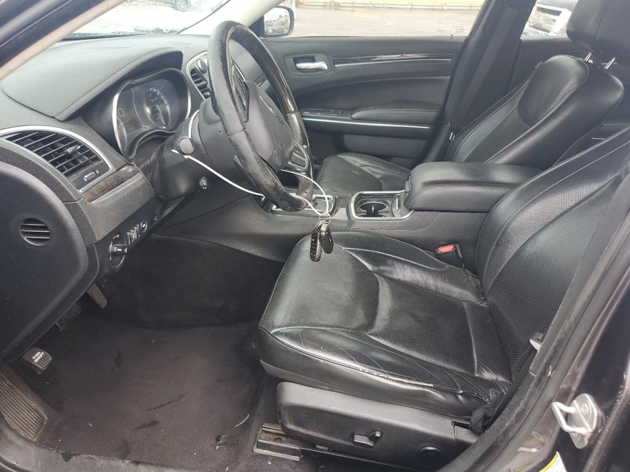 2018 Chrysler 300 Limited VIN: 2C3CCAEG7JH193619 Lot: 82243035