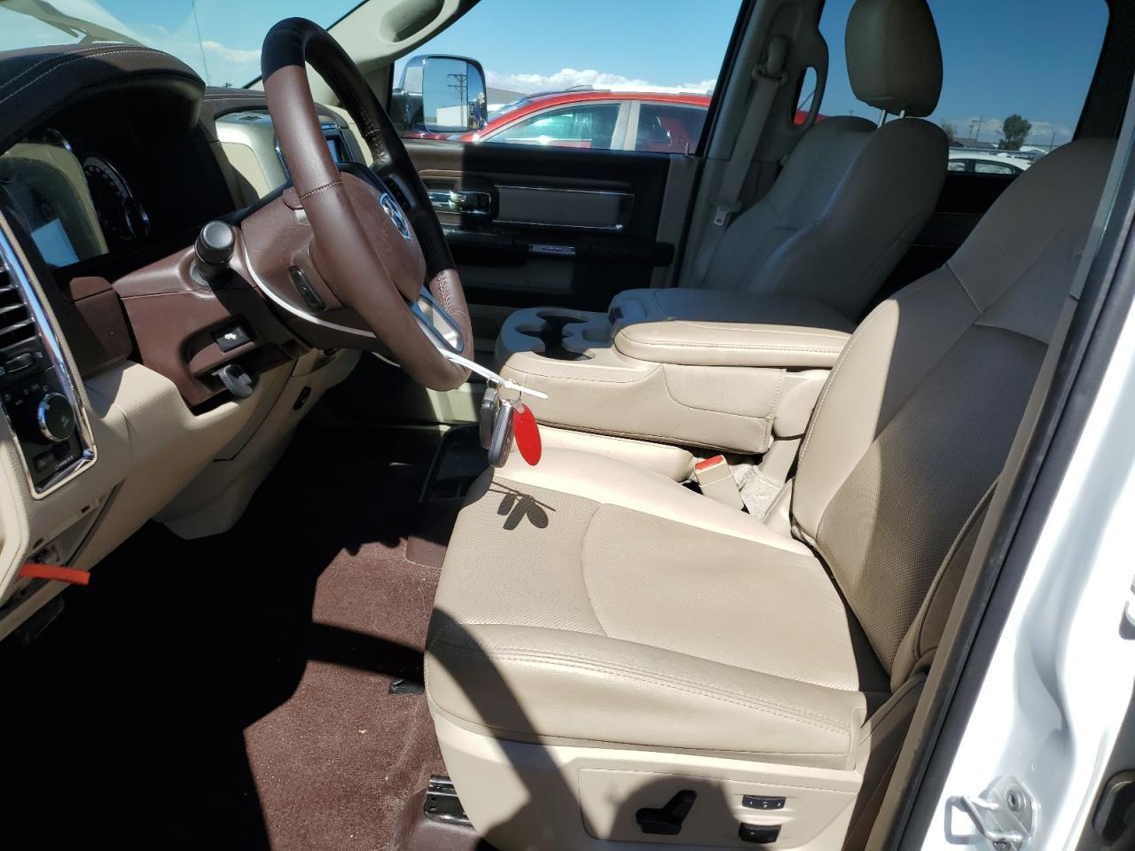 2015 Ram 1500 Laramie VIN: 1C6RR7VT3FS596444 Lot: 81890305