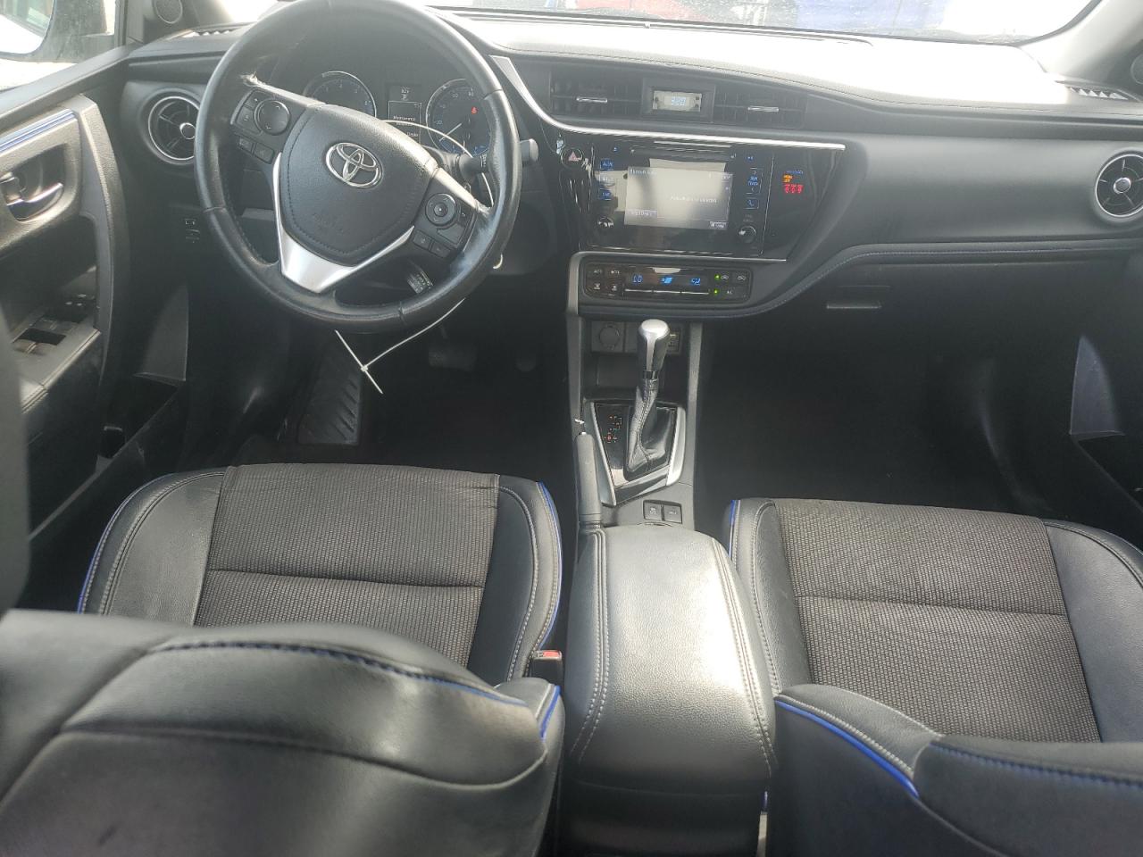2019 Toyota Corolla L VIN: 2T1BURHE1KC182687 Lot: 82335905