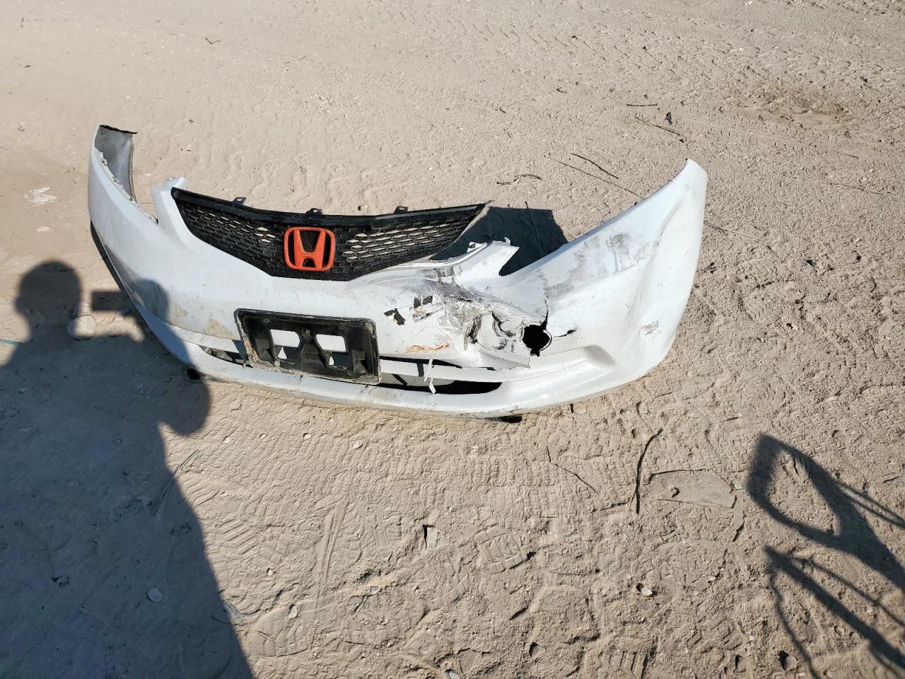 2012 Honda Fit VIN: JHMGE8H38CC033925 Lot: 85310305