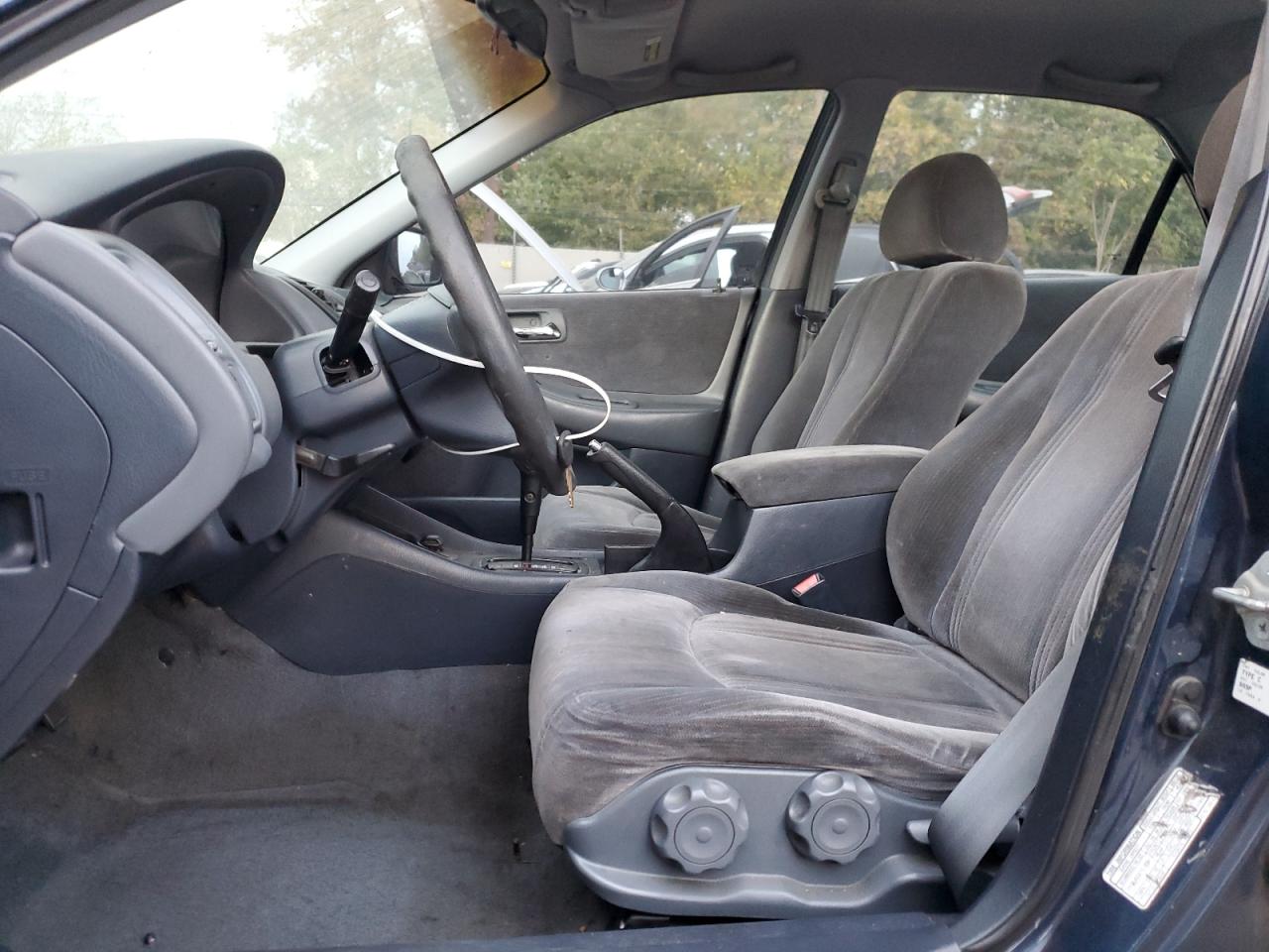 2000 Honda Accord Lx VIN: 1HGCG6652YA137124 Lot: 84577685