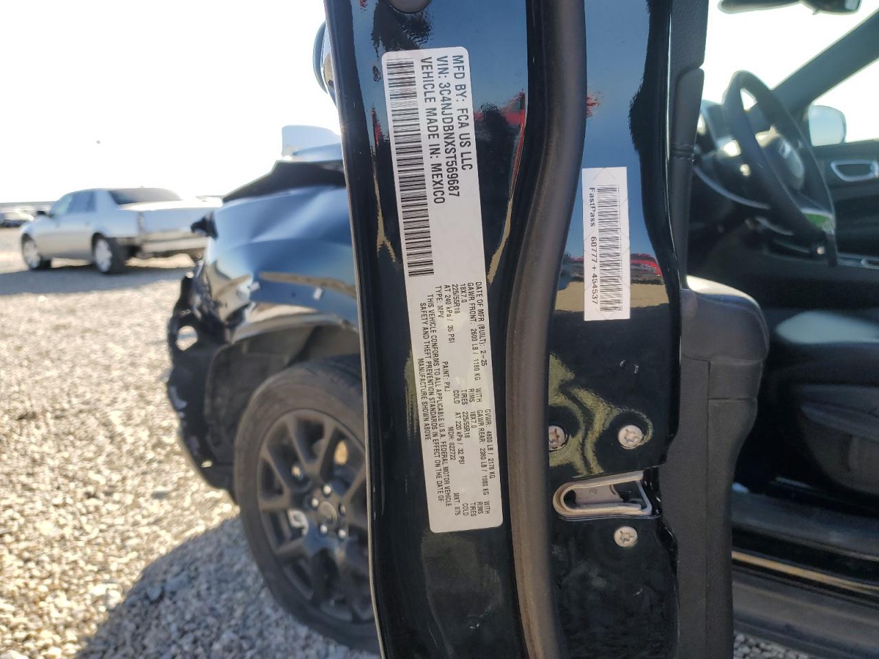 2025 Jeep Compass Latitude VIN: 3C4NJDBNXST569687 Lot: 89466645