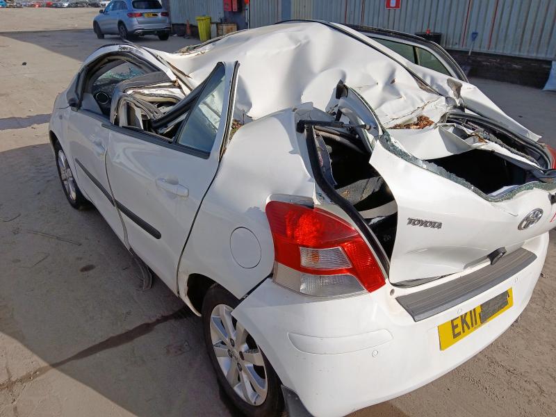2011 TOYOTA YARIS T SPIRIT VVT-I 