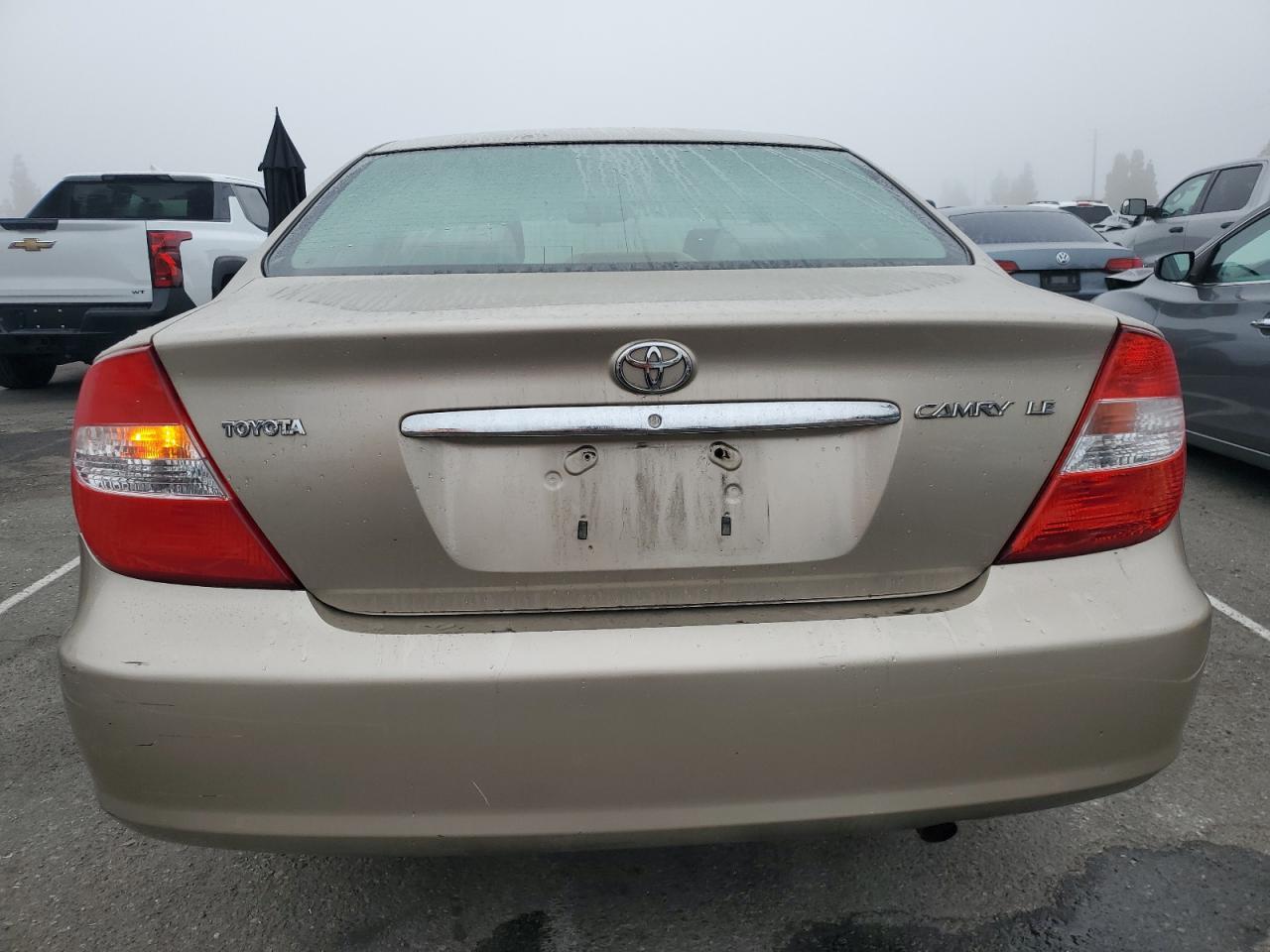 2004 Toyota Camry Le VIN: JTDBE32K540245988 Lot: 85377585