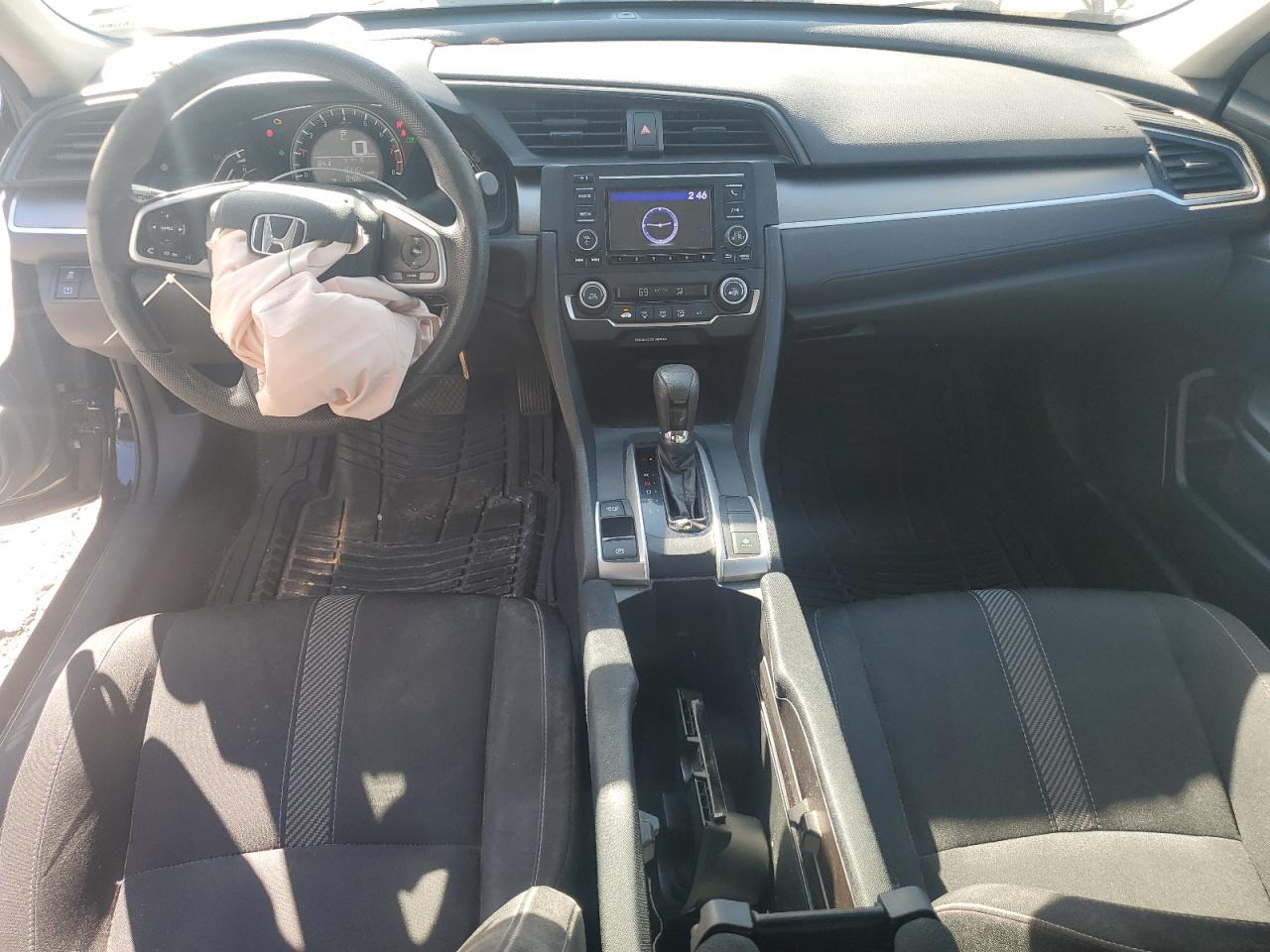 2018 Honda Civic Lx VIN: 2HGFC2F55JH606005 Lot: 81987845