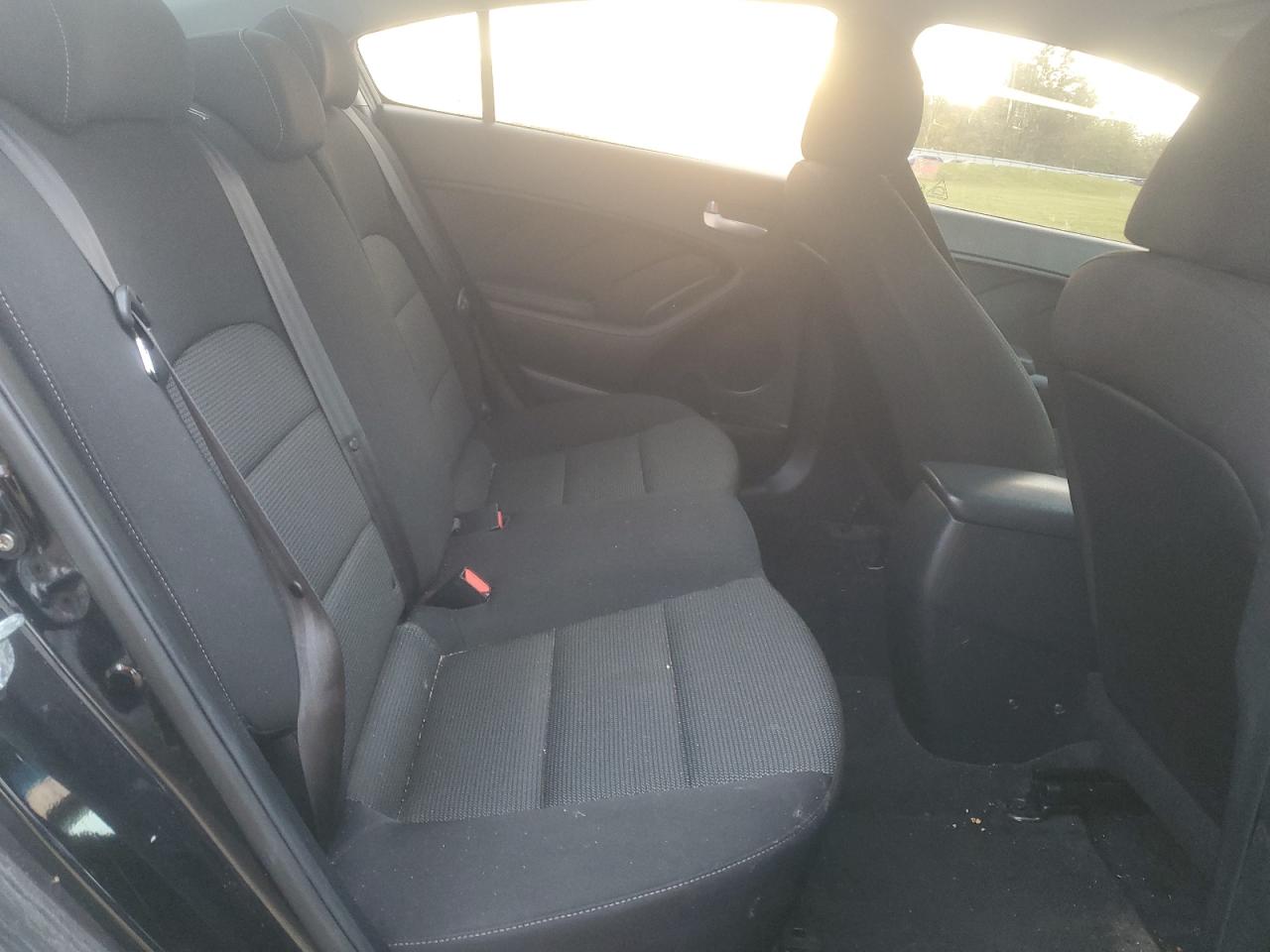 2018 Kia Forte Lx VIN: 3KPFK4A74JE189414 Lot: 85898885