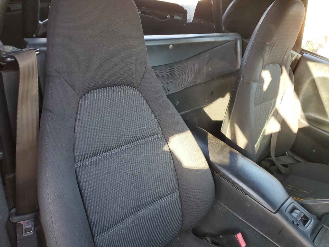 2000 Mazda Mx-5 Miata Base VIN: JM1NB3537Y0154673 Lot: 82732435