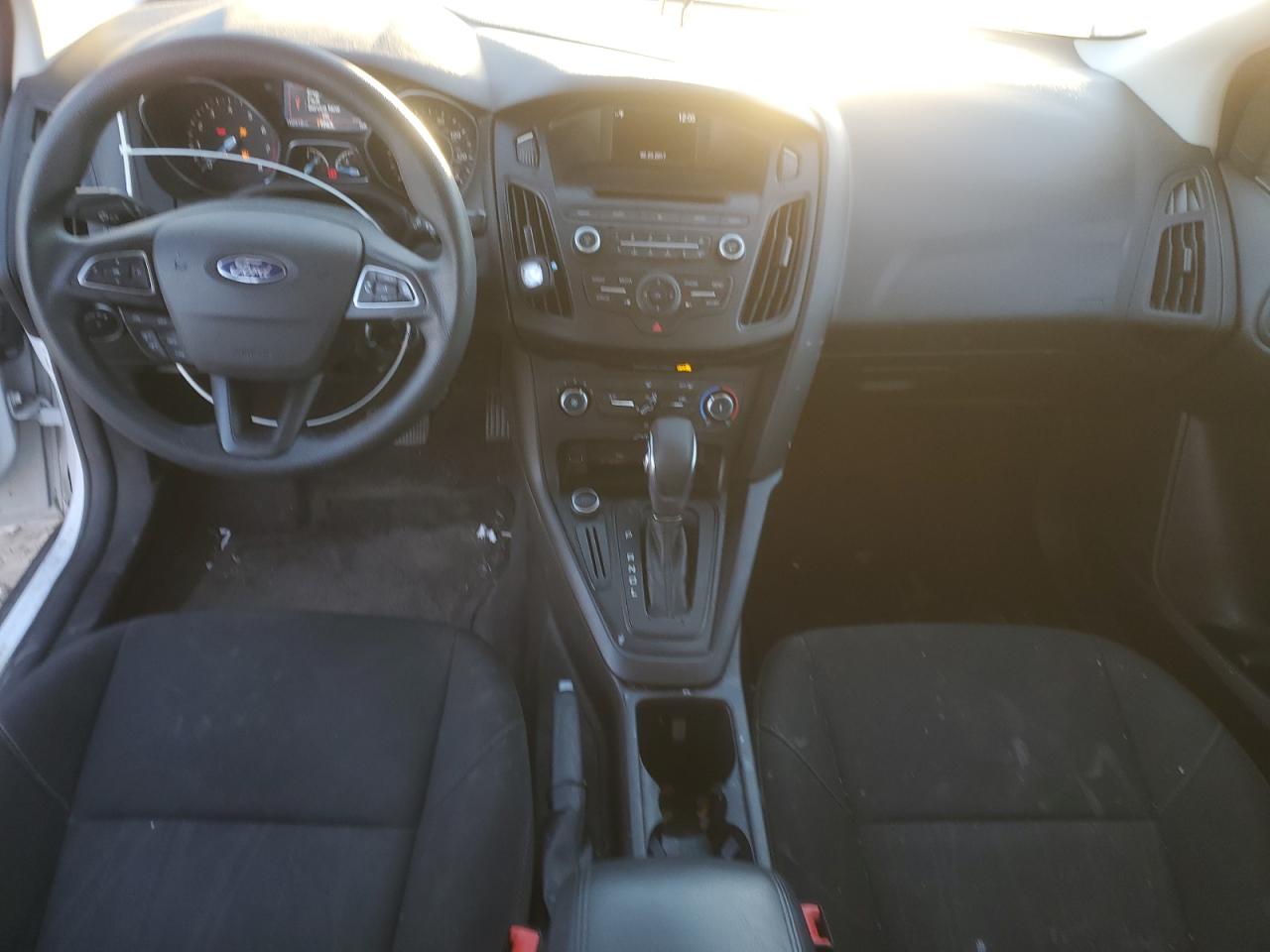 2017 Ford Focus Se VIN: 1FADP3F26HL252682 Lot: 89576395