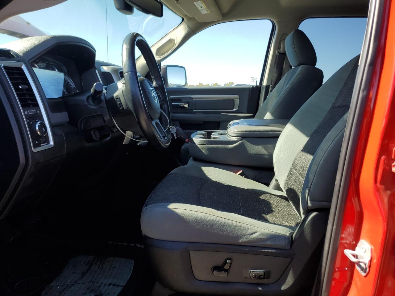 2019 Ram 1500 Classic Slt VIN: 1C6RR7LT5KS554628 Lot: 82525325