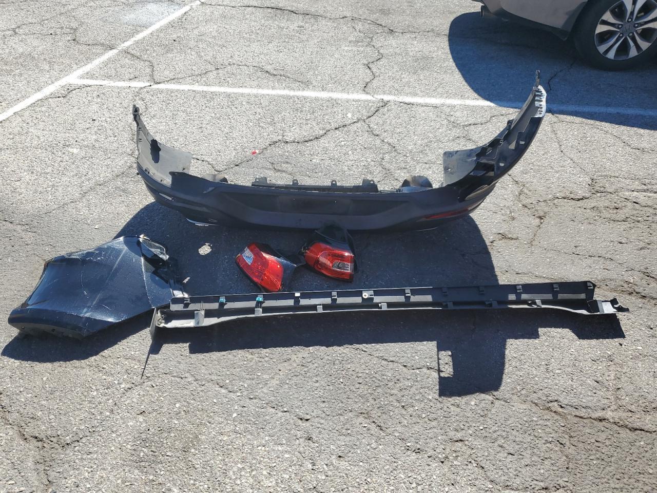 2017 Jeep Cherokee Limited VIN: 1C4PJMDS9HW656429 Lot: 86900135