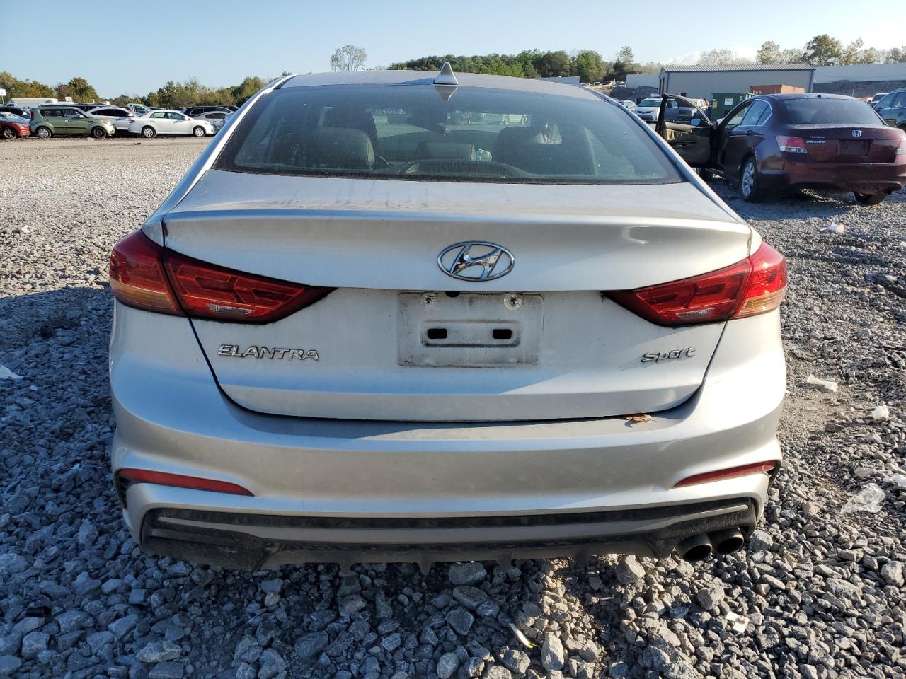 2018 Hyundai Elantra Sport VIN: KMHD04LB9JU586600 Lot: 82377495