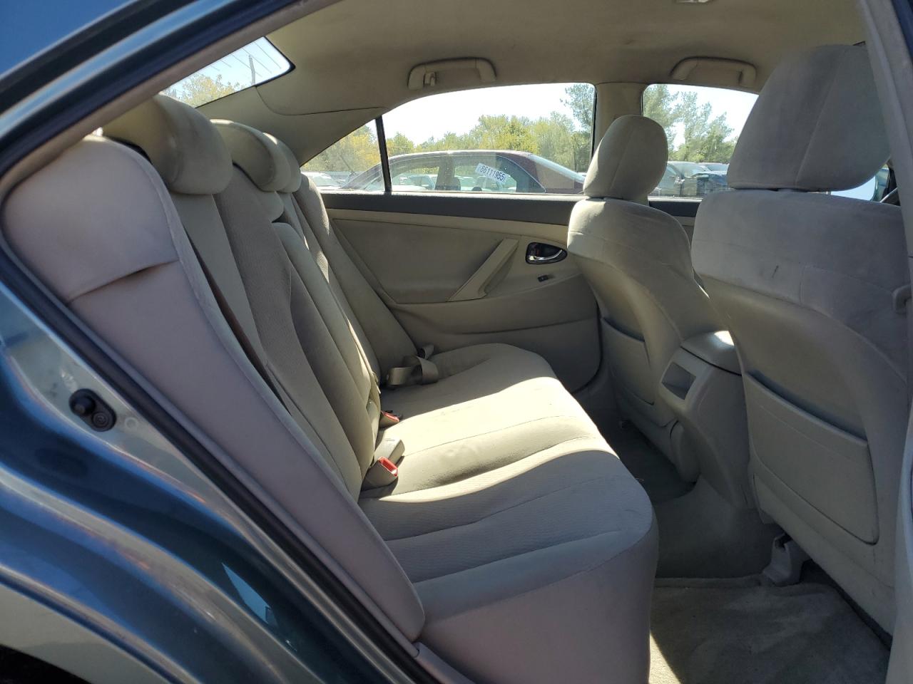 2010 Toyota Camry Base VIN: 4T1BF3EK7AU538686 Lot: 82398525