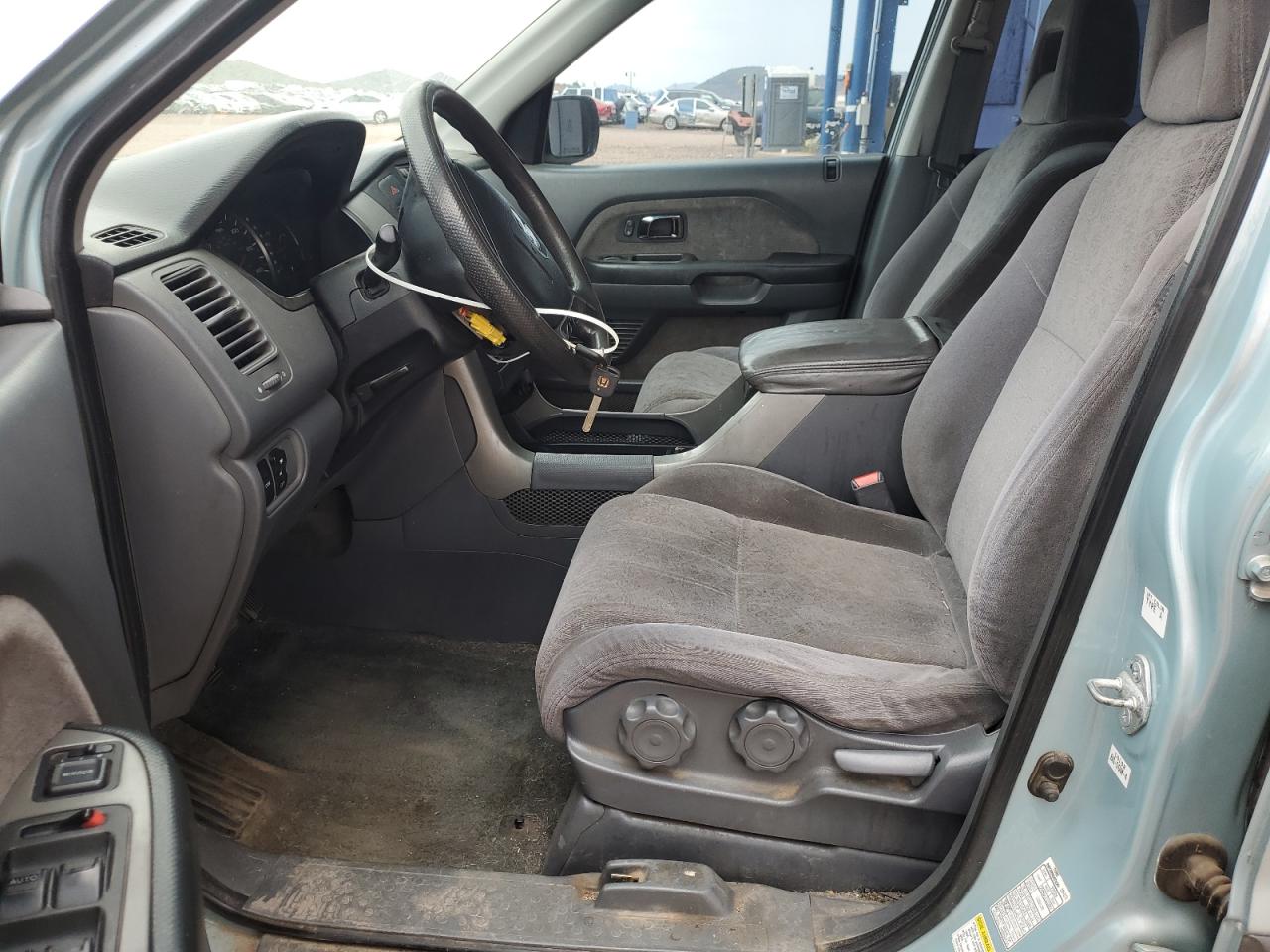 2003 Honda Pilot Lx VIN: 2HKYF18103H590700 Lot: 85837815