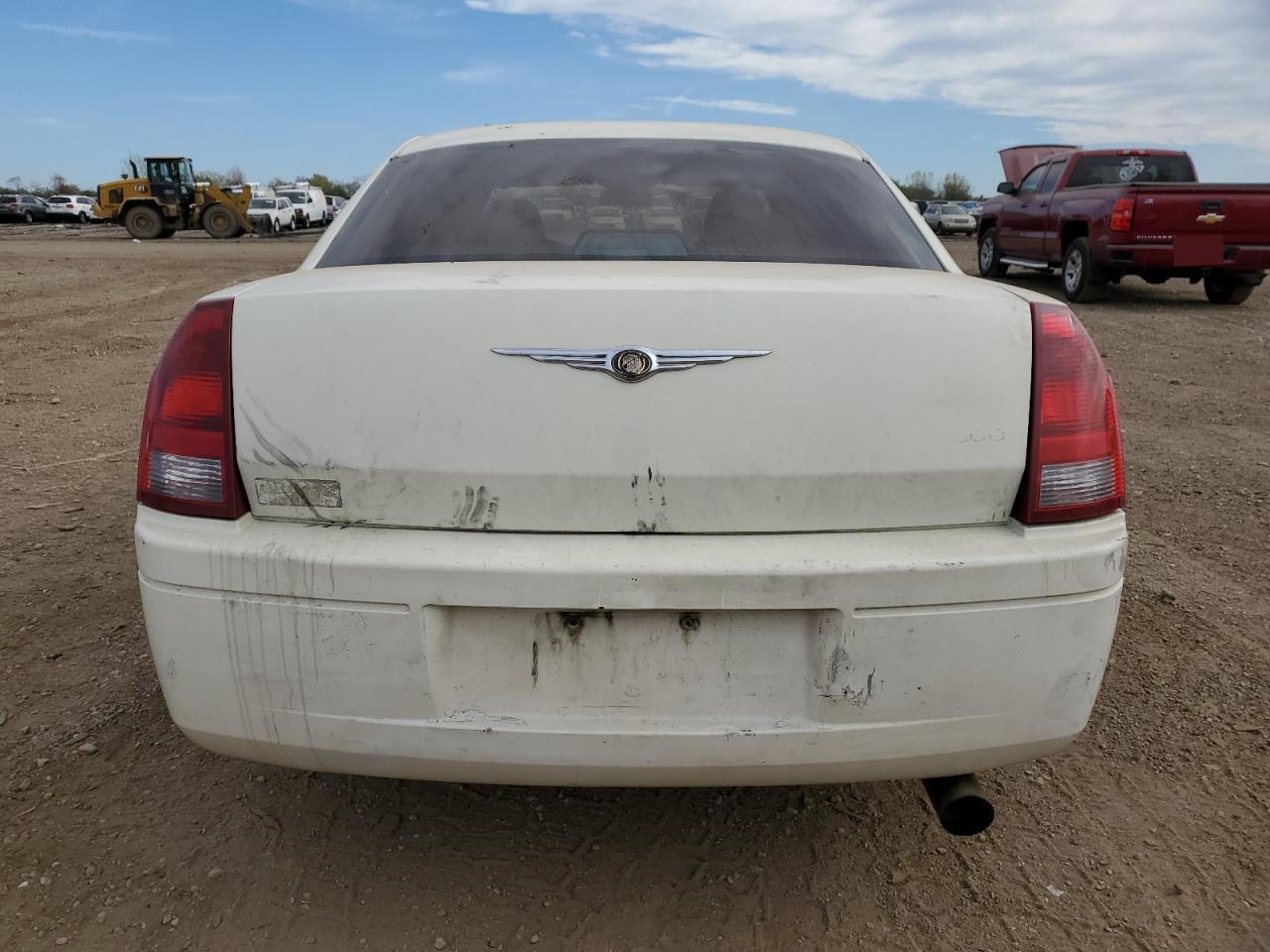2005 Chrysler 300 VIN: 2C3JA43R65H600256 Lot: 82646605