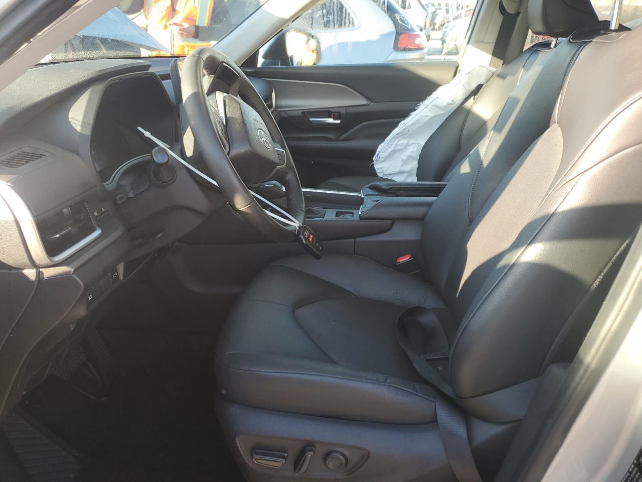 2024 Toyota Grand Highlander Xle VIN: 5TDAAAB54RS013344 Lot: 86495895