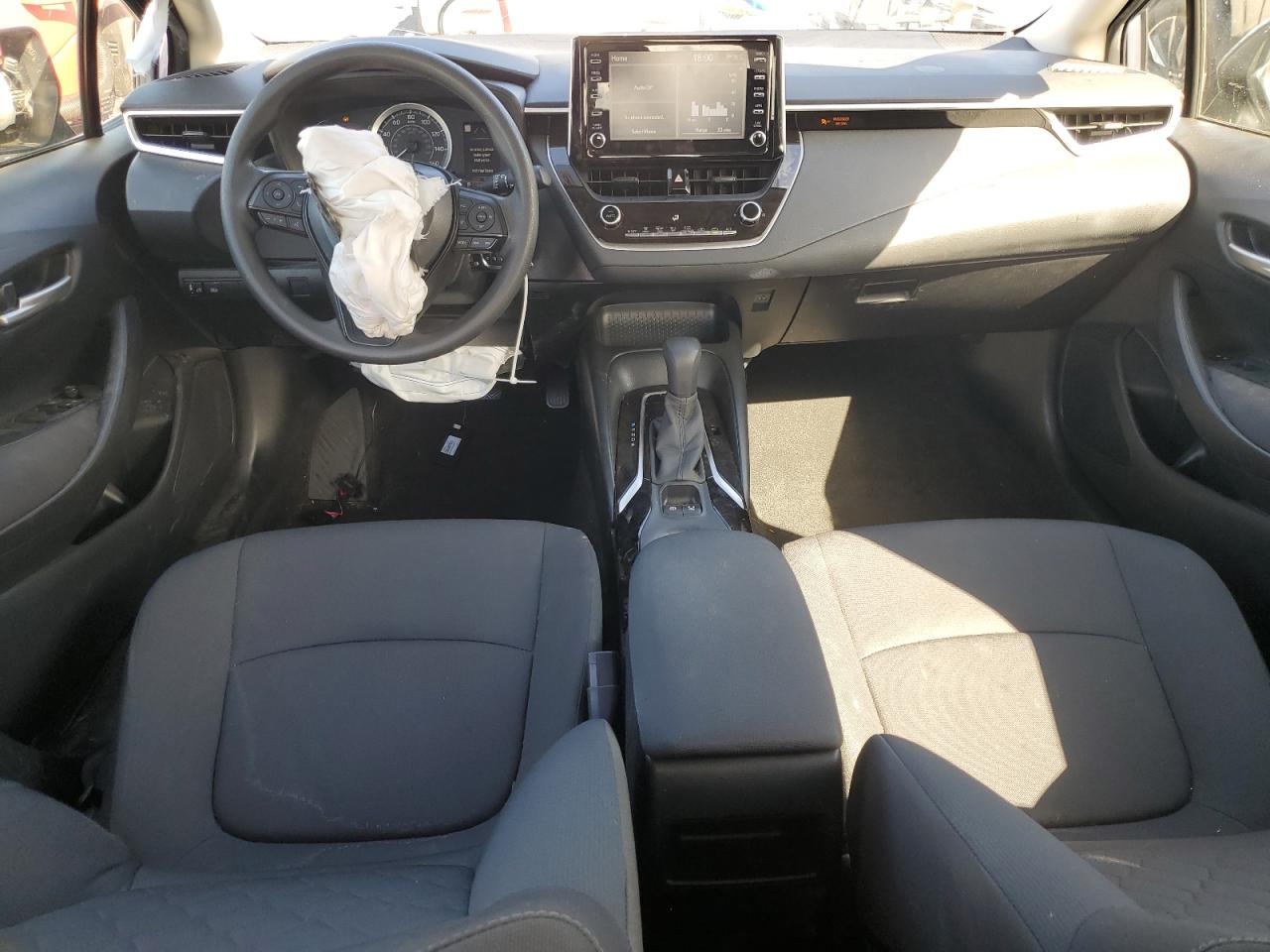 2020 Toyota Corolla Le VIN: JTDEPRAEXLJ005110 Lot: 81961995