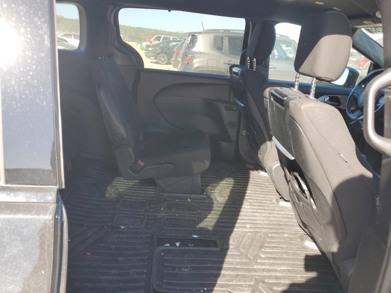 2021 Chrysler Pacifica Touring VIN: 2C4RC1FG9MR529063 Lot: 89467265