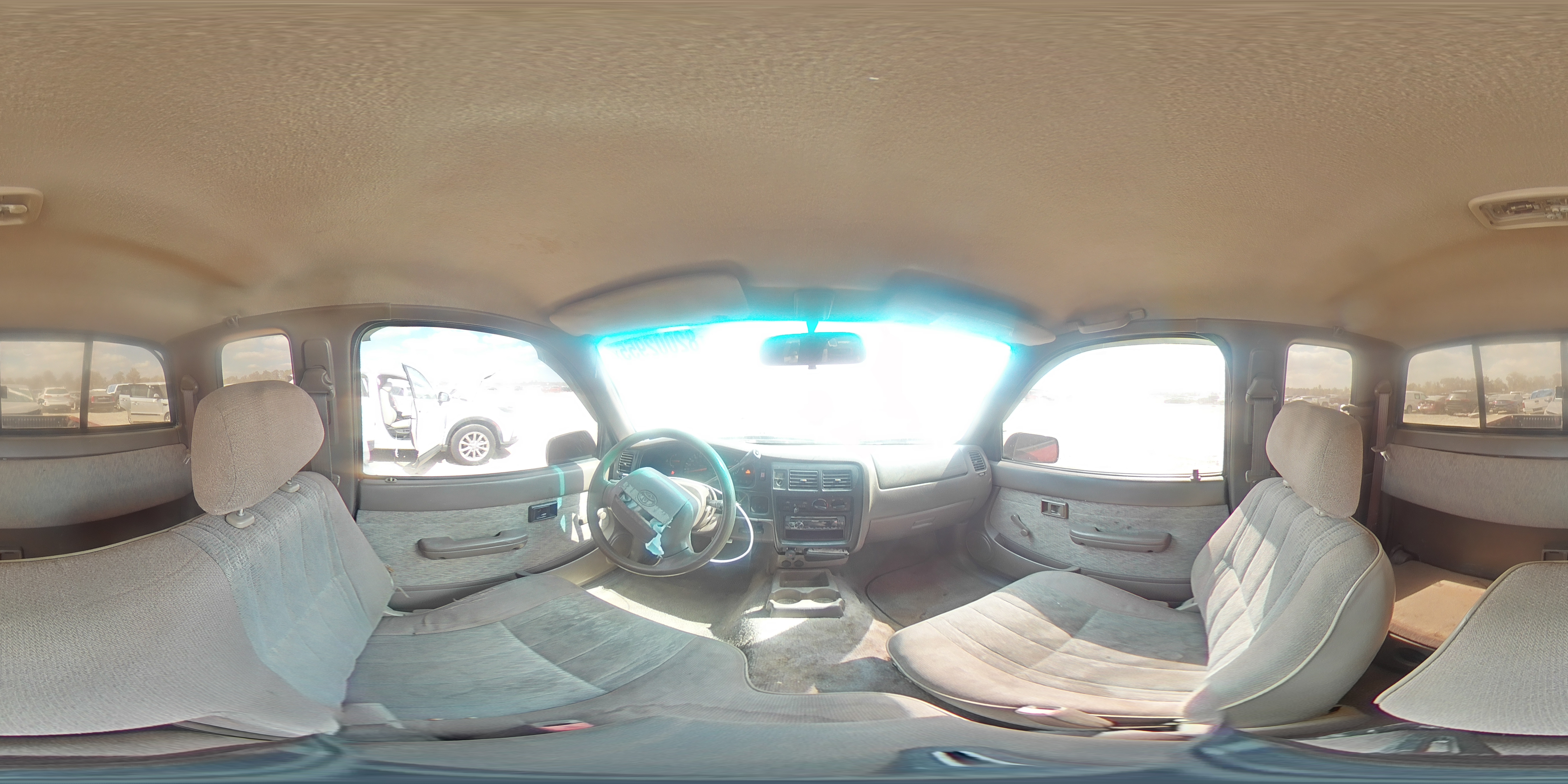 1998 Toyota Tacoma Xtracab VIN: 4TAVL52N2WZ058582 Lot: 82002955