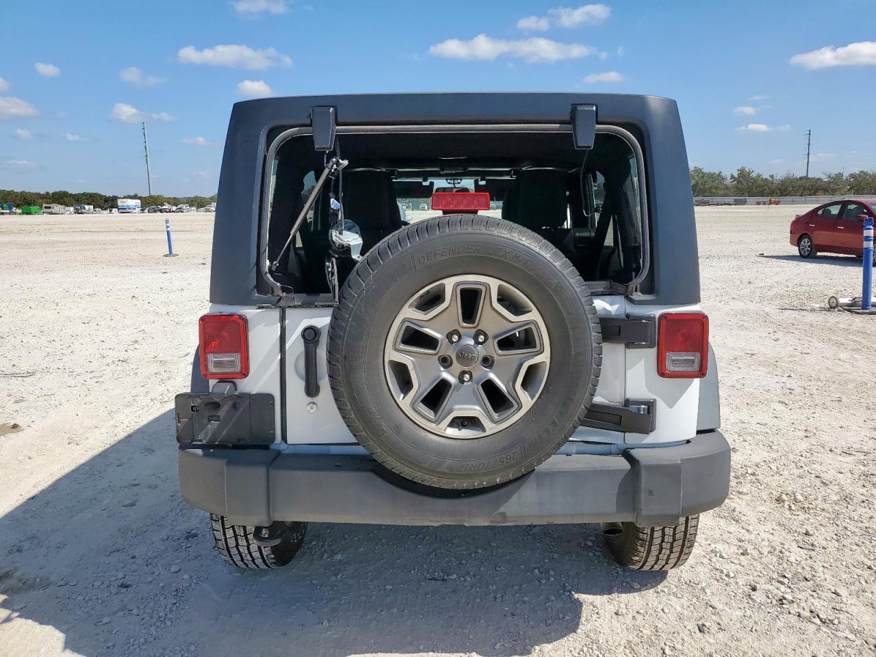 2015 Jeep Wrangler Unlimited Rubicon VIN: 1C4BJWFG4FL531867 Lot: 86098295