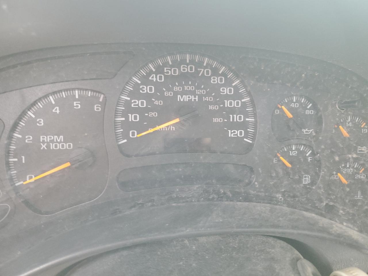 2005 GMC Yukon VIN: 160257 Lot: 86550605