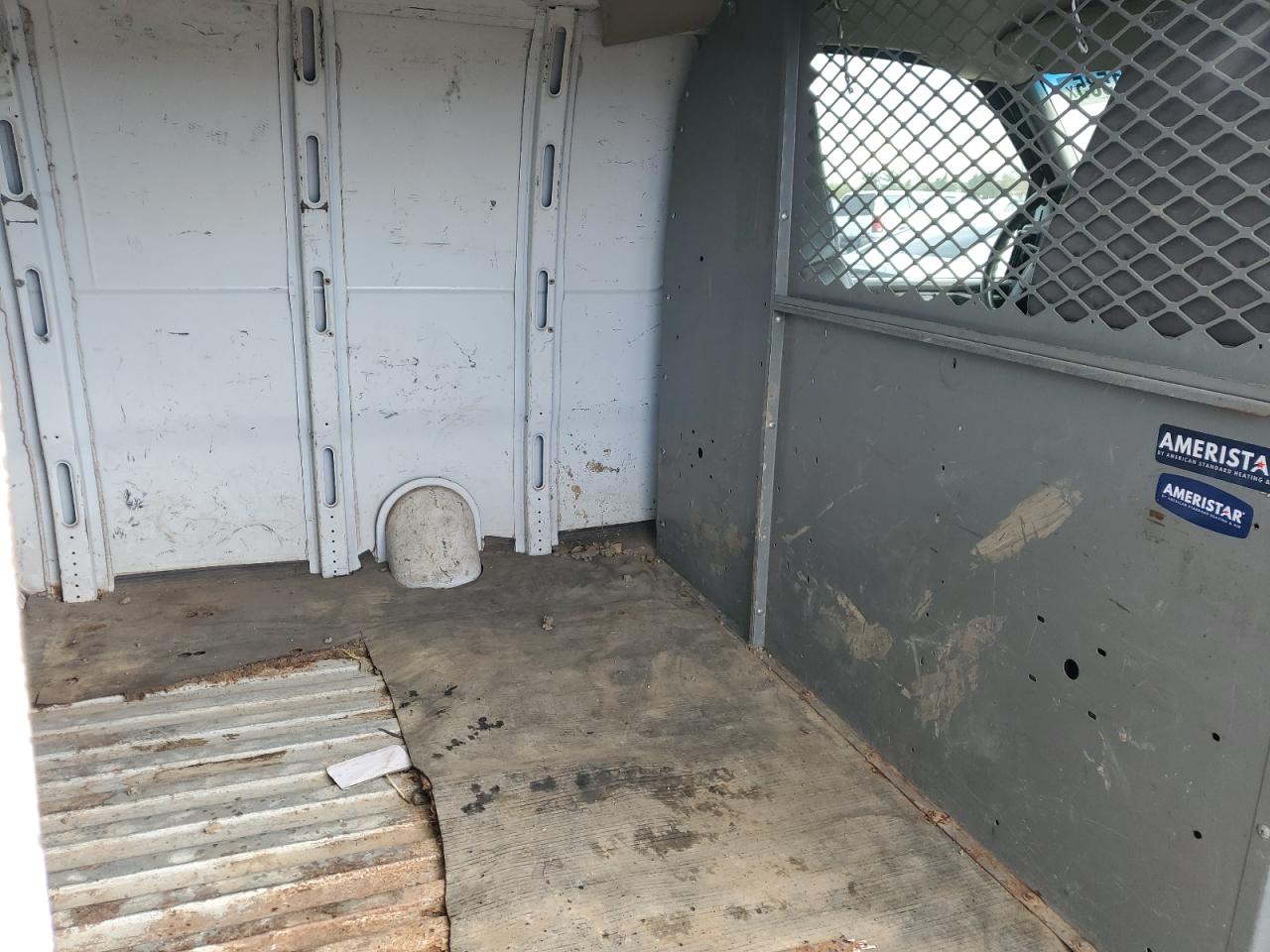 2005 Chevrolet Express G2500 VIN: 1GCGG25U851232655 Lot: 87071585