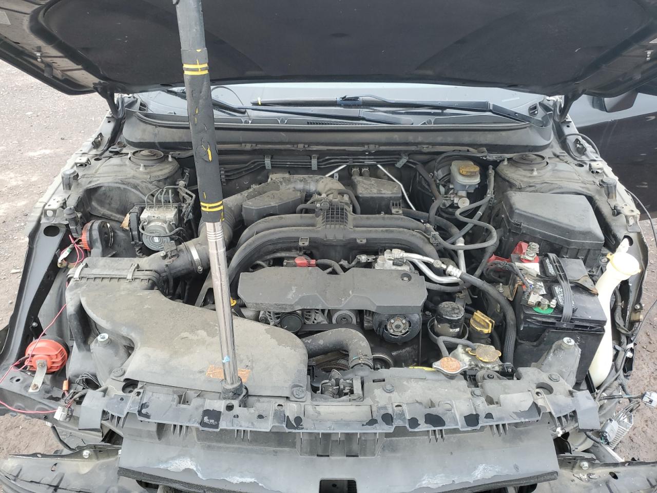 2015 Subaru Legacy 2.5I Limited VIN: 4S3BNBN68F3073157 Lot: 86450485