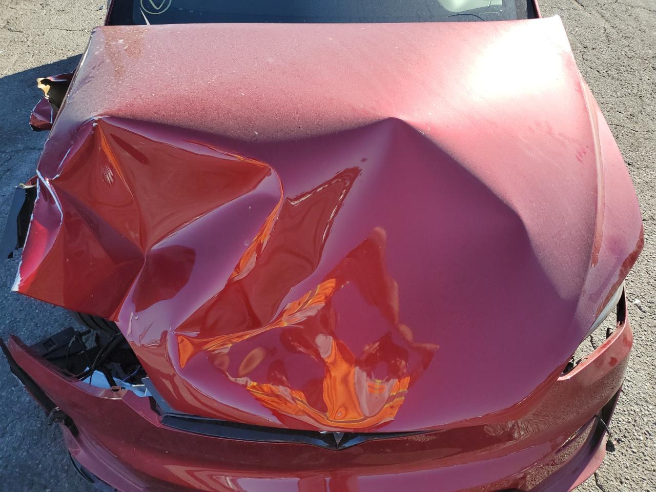 2024 Tesla Model X VIN: 7SAXCAE5XRF459697 Lot: 90097105