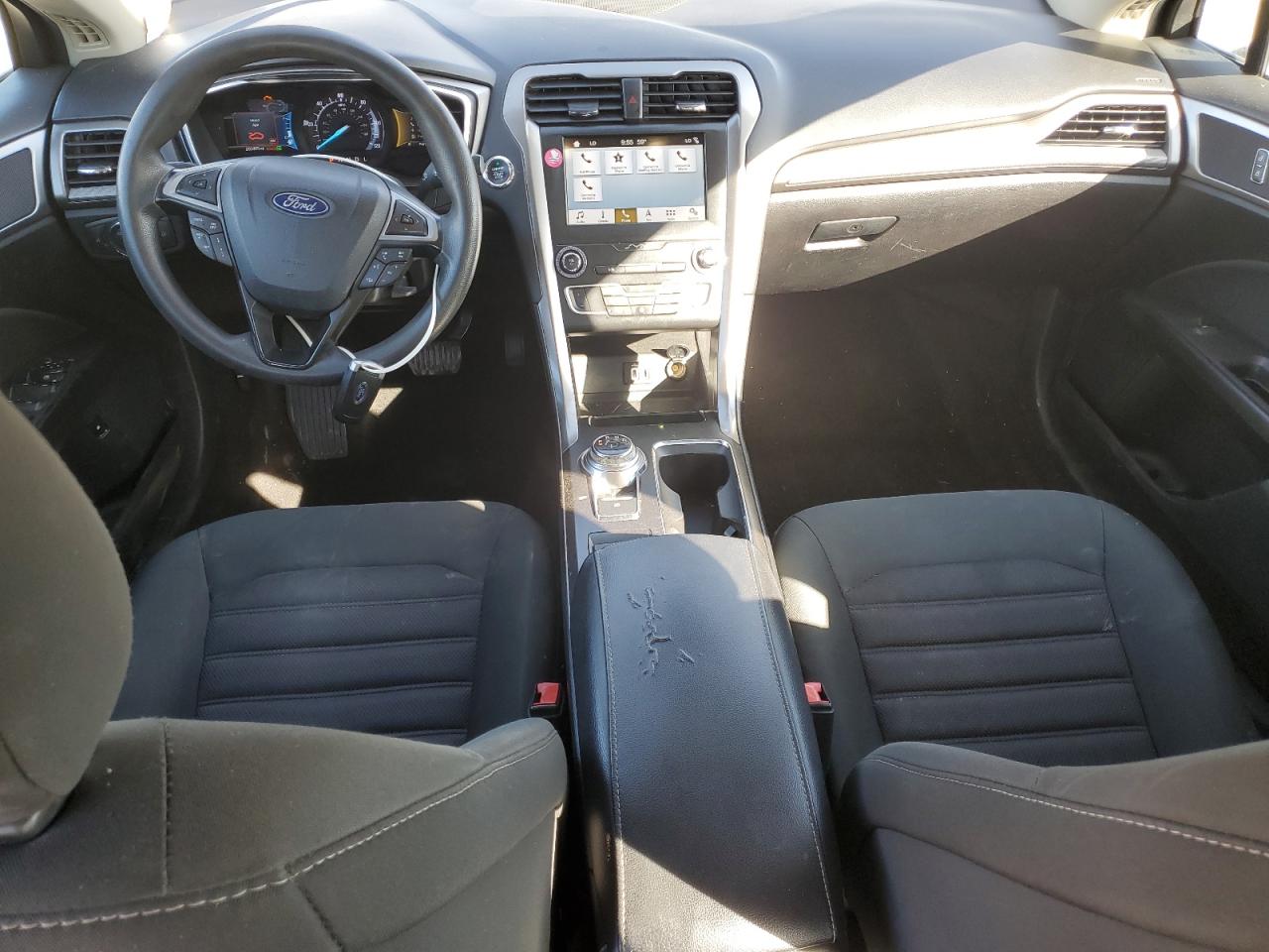 2019 Ford Fusion Se VIN: 3FA6P0LU8KR137779 Lot: 81839965