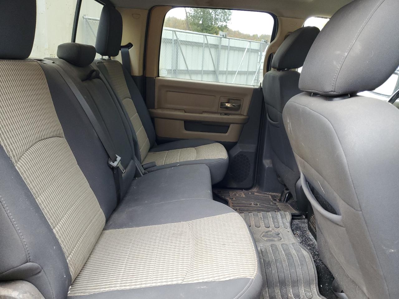 2011 Dodge Ram 1500 VIN: 1D7RV1CT9BS589065 Lot: 80855845